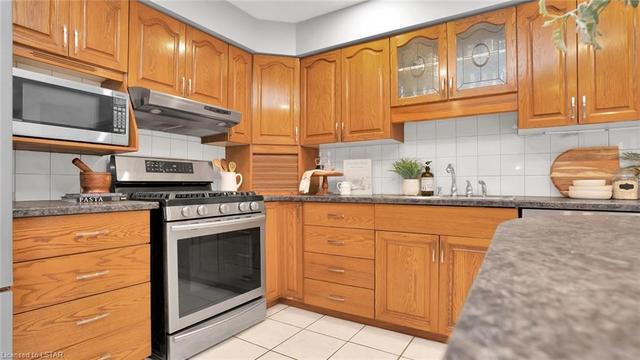1155 Pond View Rd, House detached with 4 bedrooms, 3 bathrooms and 6 parking in London ON | Image 6