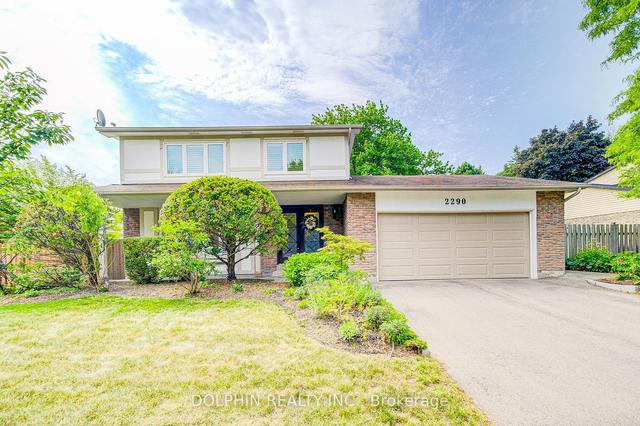 2290 Devon Rd, House detached with 4 bedrooms, 3 bathrooms and 4 parking in Oakville ON | Image 1