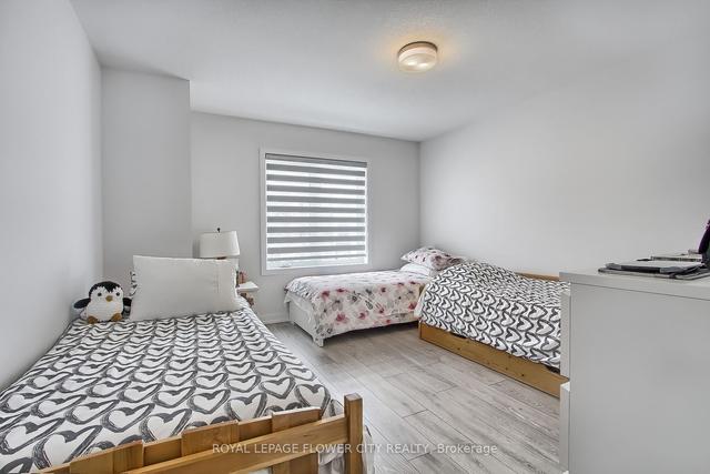 221 W Oak Trl, Townhouse with 2 bedrooms, 2 bathrooms and 2 parking in Kitchener ON | Image 17
