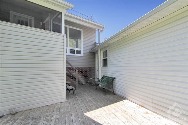 451 Joseph St, House detached with 3 bedrooms, 2 bathrooms and 4 parking in Carleton Place ON | Image 27