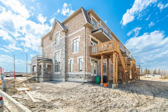 70 Foxsparrow Rd, House attached with 5 bedrooms, 4 bathrooms and 3 parking in Brampton ON | Image 35