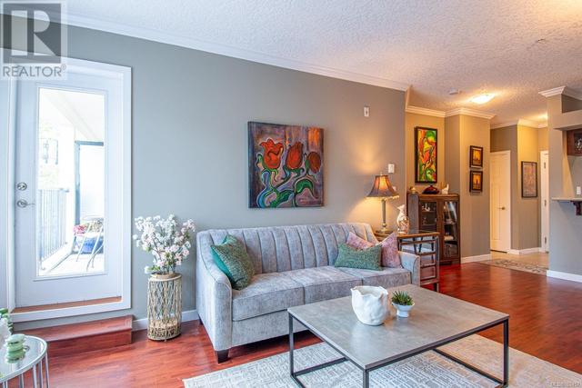 209 - 7088 West Saanich Rd, Condo with 2 bedrooms, 2 bathrooms and 1 parking in Central Saanich BC | Image 11