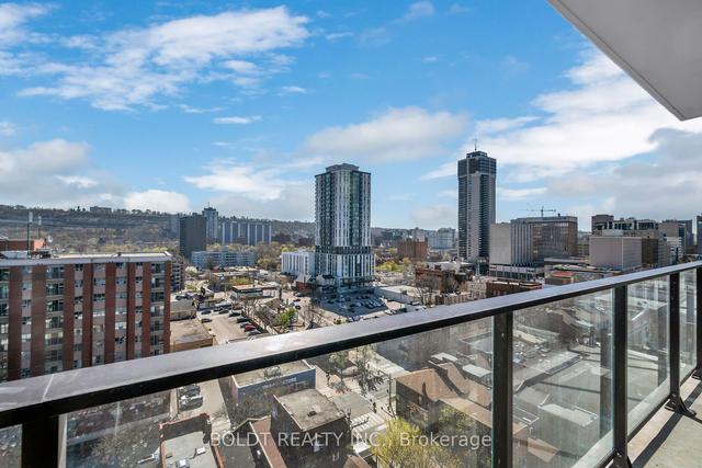 1407 - 1 Jarvis St, Condo with 2 bedrooms, 2 bathrooms and 0 parking in Hamilton ON | Image 10