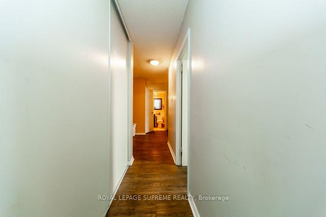 1006 - 50 Lotherton Ptway, Condo with 3 bedrooms, 1 bathrooms and 1 parking in Toronto ON | Image 12