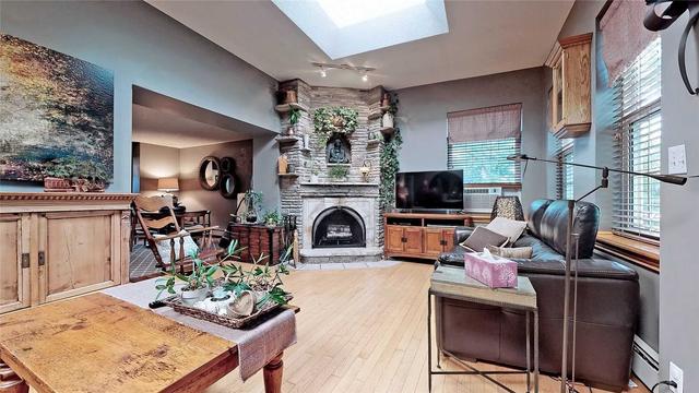607 Stephens Cres, House detached with 7 bedrooms, 6 bathrooms and 10 parking in Oakville ON | Image 38