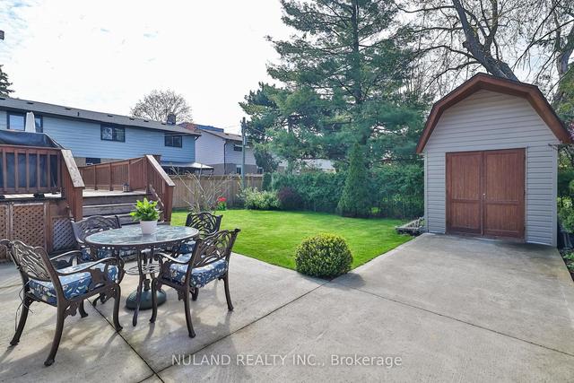 23 Glos Rd, House detached with 3 bedrooms, 3 bathrooms and 4 parking in Toronto ON | Image 31