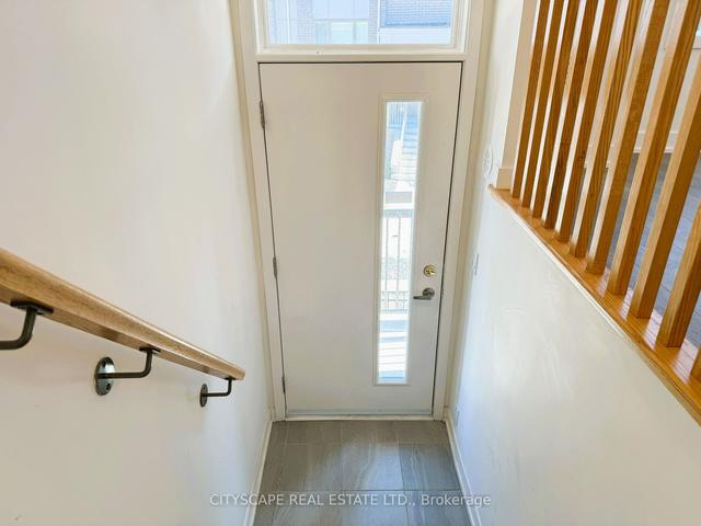 805 - 1525 Kingston Rd, Townhouse with 3 bedrooms, 3 bathrooms and 1 parking in Pickering ON | Image 36