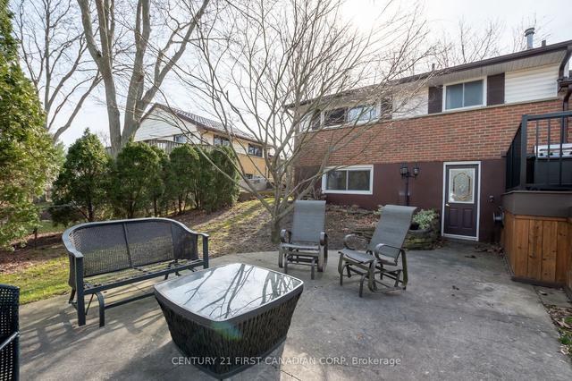 43 Ewald Pl, House detached with 3 bedrooms, 2 bathrooms and 8 parking in London ON | Image 21