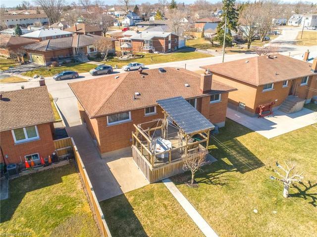 20 Berkley Avenue, House detached with 3 bedrooms, 2 bathrooms and null parking in Port Colborne ON | Image 48