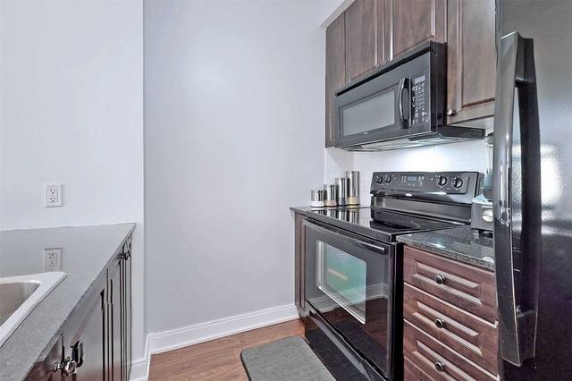 405 - 125 Village Green Sq, Condo with 2 bedrooms, 2 bathrooms and 2 parking in Toronto ON | Image 7