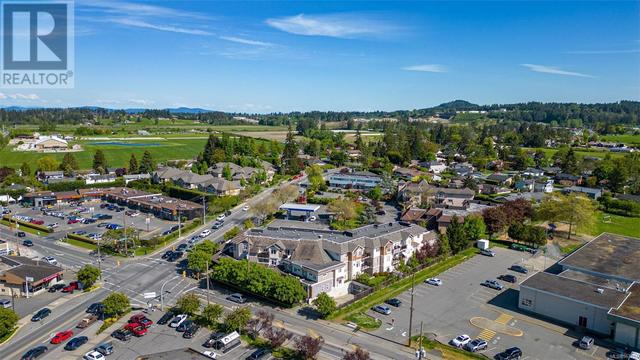 209 - 7088 West Saanich Rd, Condo with 2 bedrooms, 2 bathrooms and 1 parking in Central Saanich BC | Image 69
