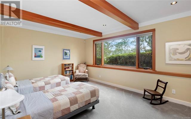 8440 Lawrence Rd, House detached with 4 bedrooms, 9 bathrooms and 7 parking in Central Saanich BC | Image 46