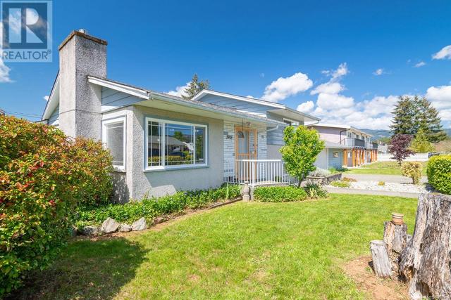 3908 11th Ave, House detached with 3 bedrooms, 1 bathrooms and 8 parking in Port Alberni BC | Image 1