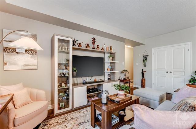 c - 1006 Beryl Private, Condo with 2 bedrooms, 2 bathrooms and 1 parking in Ottawa ON | Image 6
