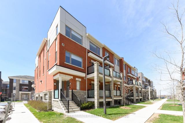 13 - 250 Lagerfeld Dr, Townhouse with 2 bedrooms, 3 bathrooms and 1 parking in Brampton ON | Image 1