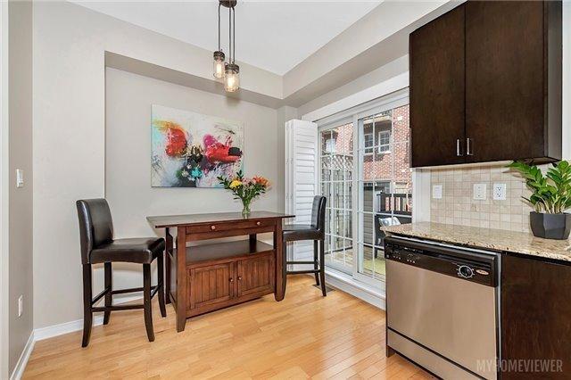 Th6 - 101 The Queensway Ave, Townhouse with 3 bedrooms, 3 bathrooms and 2 parking in Toronto ON | Image 9