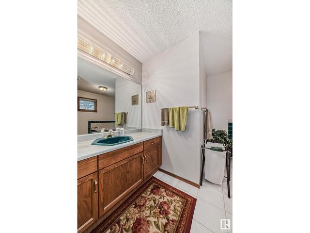 4003 38a Ave Nw, House detached with 3 bedrooms, 2 bathrooms and 4 parking in Edmonton AB | Image 25