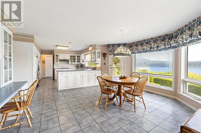 8446 Rumming Rd, House detached with 4 bedrooms, 4 bathrooms and 3 parking in Nanaimo E BC | Image 12