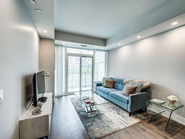 821 - 525 Adelaide St, Condo with 2 bedrooms, 2 bathrooms and 1 parking in Toronto ON | Image 15