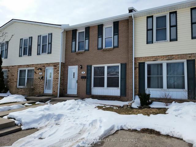 8 - 596 Grey St, Townhouse with 3 bedrooms, 1 bathrooms and 1 parking in Brantford ON | Image 7