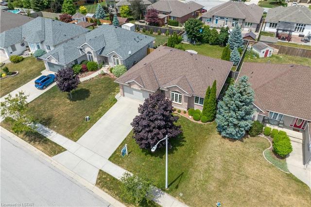 1622 Heritage Park Drive, House detached with 4 bedrooms, 2 bathrooms and 4 parking in Sarnia ON | Image 41