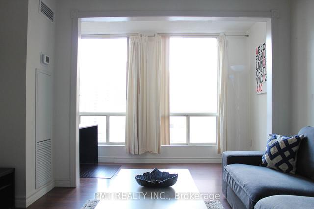 710 - 25 Grenville St, Condo with 1 bedrooms, 1 bathrooms and 0 parking in Toronto ON | Image 13