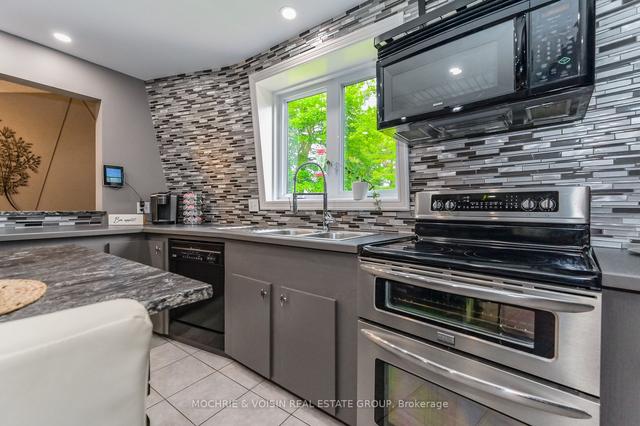 8261 30 Sdrd, House detached with 3 bedrooms, 2 bathrooms and 10 parking in Milton ON | Image 5