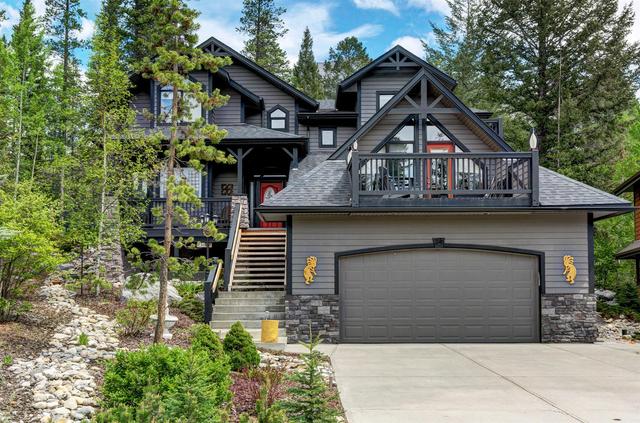 276 Eagle Terrace Rd, House detached with 5 bedrooms, 5 bathrooms and 5 parking in Canmore AB | Image 2