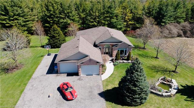 49 Corbett Dr, House detached with 4 bedrooms, 3 bathrooms and 12 parking in Morris Turnberry ON | Image 1