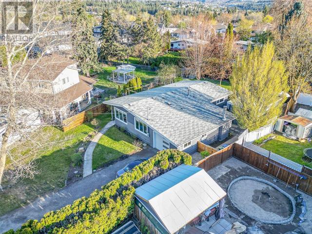 664 Armour Crescent, House detached with 3 bedrooms, 1 bathrooms and 5 parking in Kelowna BC | Image 44