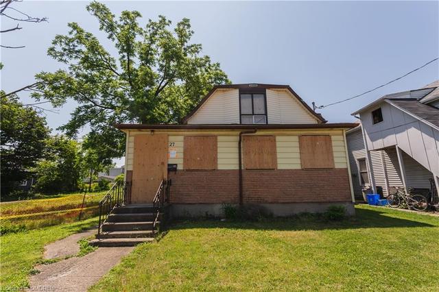 27 Oakdale Avenue, House detached with 4 bedrooms, 2 bathrooms and 3 parking in St. Catharines ON | Image 16