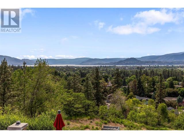 3380 Neid Rd, House detached with 5 bedrooms, 4 bathrooms and 6 parking in Kelowna BC | Image 25