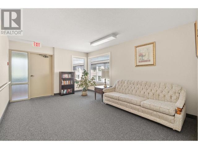320 - 2085 Gordon Dr, Condo with 2 bedrooms, 1 bathrooms and 1 parking in Kelowna BC | Image 27
