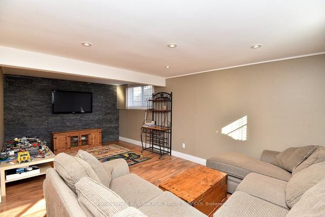 312 St Andrews Dr, House detached with 3 bedrooms, 2 bathrooms and 3 parking in Hamilton ON | Image 21