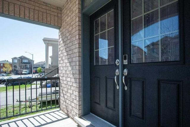 16 Caria Crt, House detached with 4 bedrooms, 4 bathrooms and 6 parking in Vaughan ON | Image 36