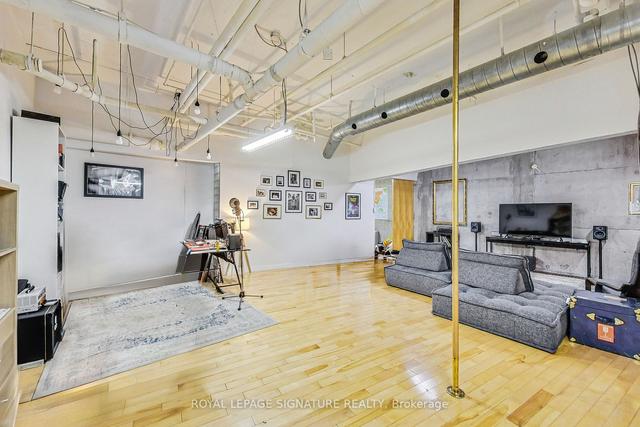 156 - 78 St Patrick St, Condo with 2 bedrooms, 2 bathrooms and 0 parking in Toronto ON | Image 6