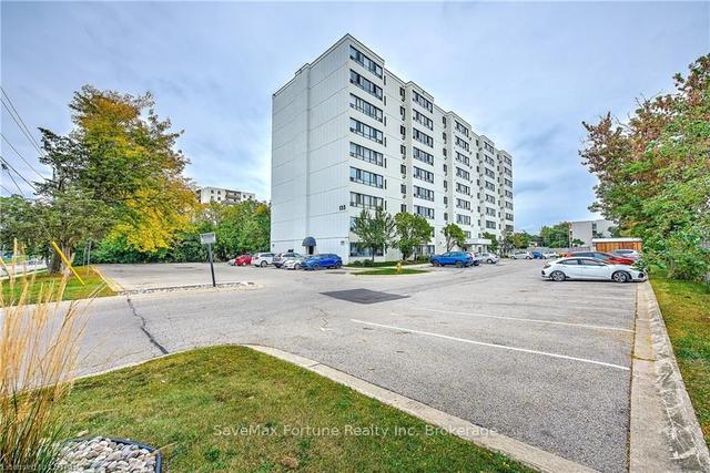101 - 135 Base Line Rd W, Condo with 2 bedrooms, 1 bathrooms and 1 parking in London ON | Image 12