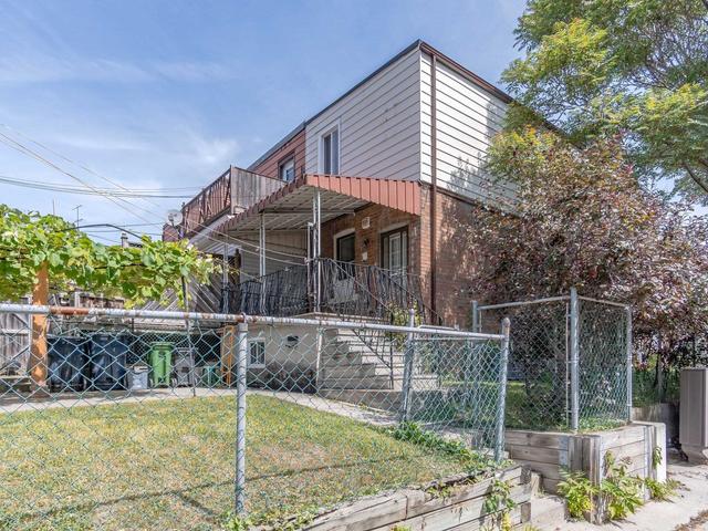 1532 Dufferin St, House semidetached with 3 bedrooms, 2 bathrooms and 0 parking in Toronto ON | Image 27