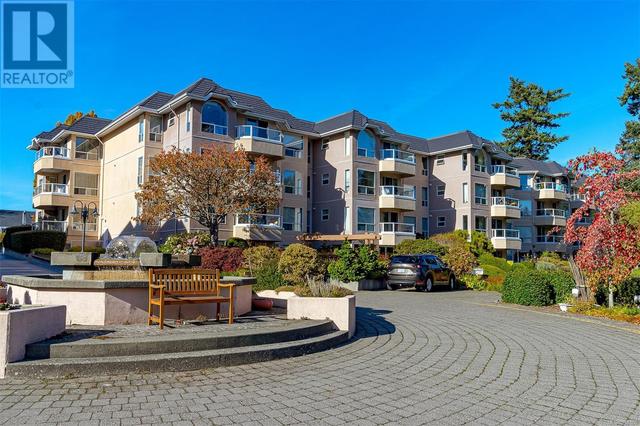 3185 - 2600 Ferguson Rd, Condo with 2 bedrooms, 2 bathrooms and 2 parking in Central Saanich BC | Image 11