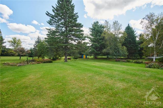 4425 Mcdougall Rd, House detached with 3 bedrooms, 1 bathrooms and 6 parking in Elizabethtown Kitley ON | Image 23