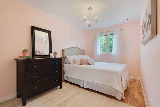 61 Coleridge Ave, House detached with 3 bedrooms, 4 bathrooms and 1 parking in Toronto ON | Image 13