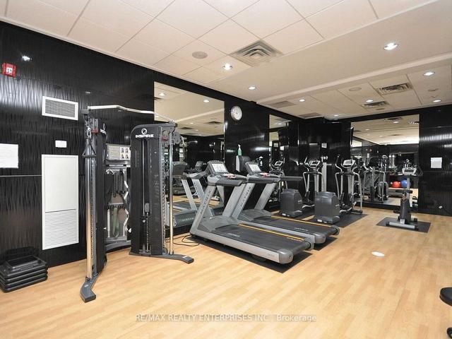 2613 - 310 Burnhamthorpe Rd W, Condo with 2 bedrooms, 2 bathrooms and 1 parking in Mississauga ON | Image 11