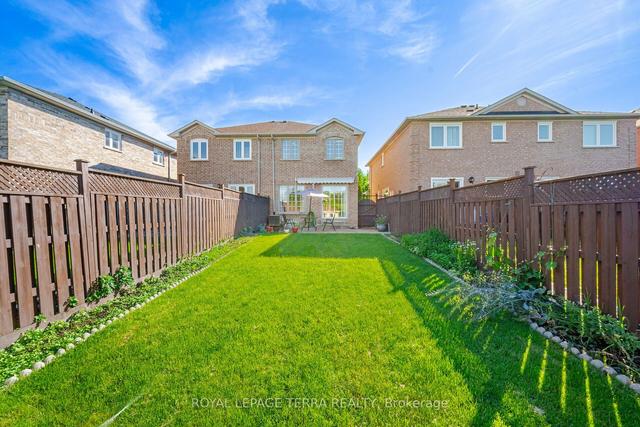 99 Morningmist St, House semidetached with 3 bedrooms, 3 bathrooms and 3 parking in Brampton ON | Image 30