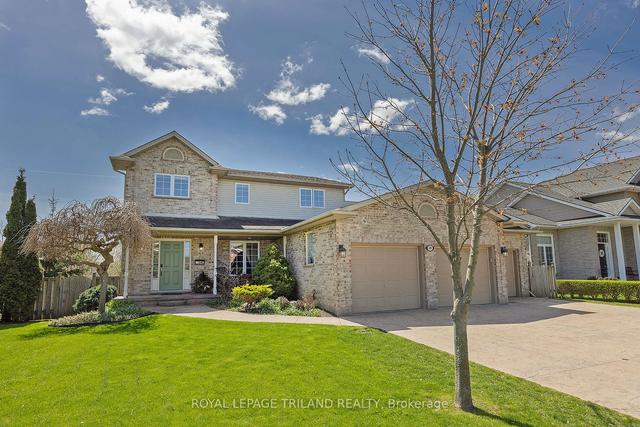 28 Edgewell Cres, House detached with 4 bedrooms, 3 bathrooms and 9 parking in Central Elgin ON | Image 12