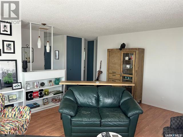 407 5th Street E, House detached with 4 bedrooms, 2 bathrooms and null parking in Wynyard SK | Image 8