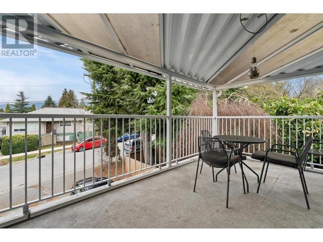 332 St. Patrick's Avenue, House detached with 3 bedrooms, 3 bathrooms and 3 parking in North Vancouver BC | Image 19
