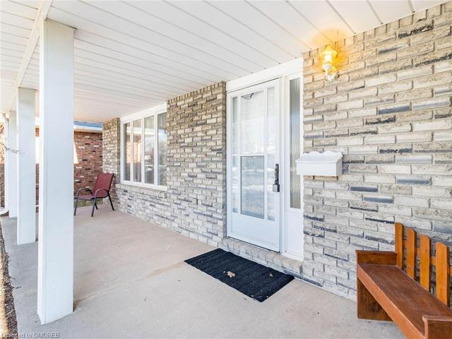 24 The Meadows Street, House detached with 3 bedrooms, 2 bathrooms and 5 parking in St. Catharines ON | Image 33