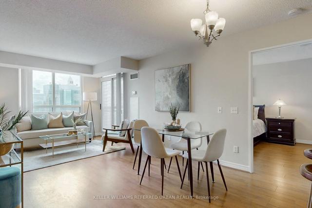 2507 - 18 Parkview Ave, Condo with 2 bedrooms, 2 bathrooms and 1 parking in Toronto ON | Image 37
