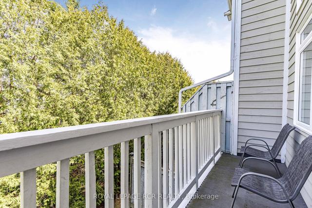 50 - 1043 On Bogart Cir, Townhouse with 2 bedrooms, 2 bathrooms and 2 parking in Newmarket ON | Image 11