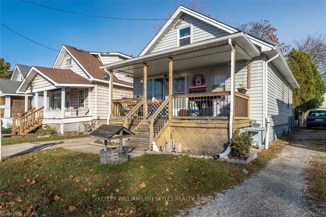 356 Exmouth St, House detached with 3 bedrooms, 2 bathrooms and 2 parking in Sarnia ON | Image 16